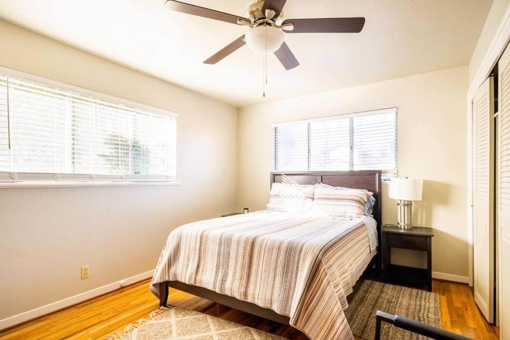 Villa 5 Beds, 2 Full Baths, W/Gazebo, W/Fenced Backyard à Yuba City Extérieur photo